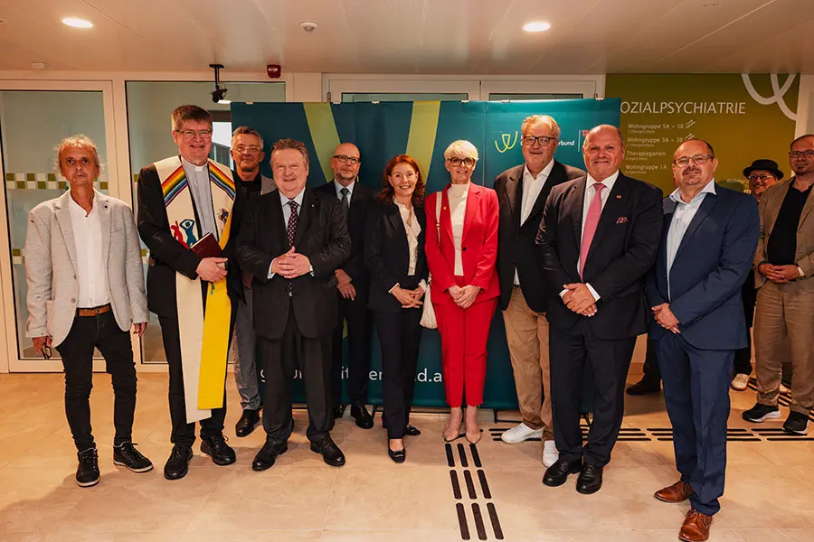 Feierliche Eröffnung des Neubaus für die Sozialpsychiatrie Gruppenfoto